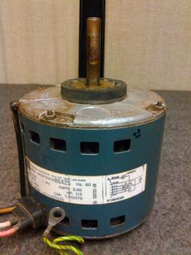 5kcp39kgb642s Ge 21a307835 Condenser Fan 200-230v 1075rpm 1ph 2.4amp 1/3hp 60hz