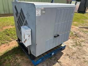 2dl3-075l-tfc-423 Hussmann Outdoor Enclosed 7.5 Hp Condensing Unit Copeland Motor 208/230v 3ph
