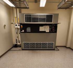 Ue192g Liebert Crac Upflow Glycol 15 Ton 460v Computer Room Ac