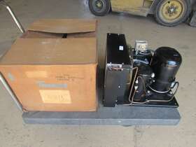 Ah334rt-169 Tecumseh Ah7514ac Condensing Unit 1-1/2 Hp 208/230v Nib Make Offer