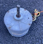 Carrier HC33GE238A Condenser Fan Motor 5KCP39CFAB60S Used **tested**. Fixed Price $195.00.