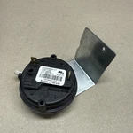 Honeywell IS20205-6117 Air Pressure Switch HK06WC100. Fixed Price $38.00.