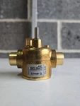*new* Belimo ZONE215S-35 1/2" Sweat 2-WAY 3.5CV Valve. Fixed Price $34.99.