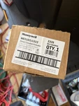 Honeywell MS3103J1022 Direct Coupled Actuator 24V Spring Return IP54 Nema Syk. Fixed Price $155.00.
