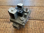 Furnace Gas Valve 36E52 204 025-31996-000 White-rodgers. Fixed Price $49.99.