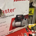 Robinair 15310 Single Stage Vacuum Pump Cfm. Fixed Price $218.48.