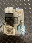 Rodgers 36E93 301 Hvac Furnace Gas Valve Carrier EF32CW183A. Fixed Price $46.00.