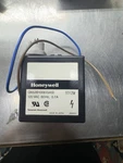 New Honeywell Q652B1006 Solid State Ignitor Gas Applications 120V 14.0KV Output. Fixed Price $325.00.
